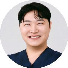 물리치료사 김윤하 프로필 사진